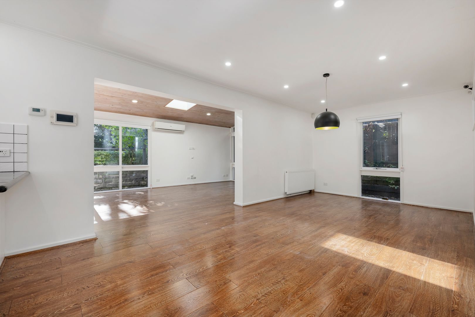 1A Crown Avenue, Camberwell VIC 3124, Image 2