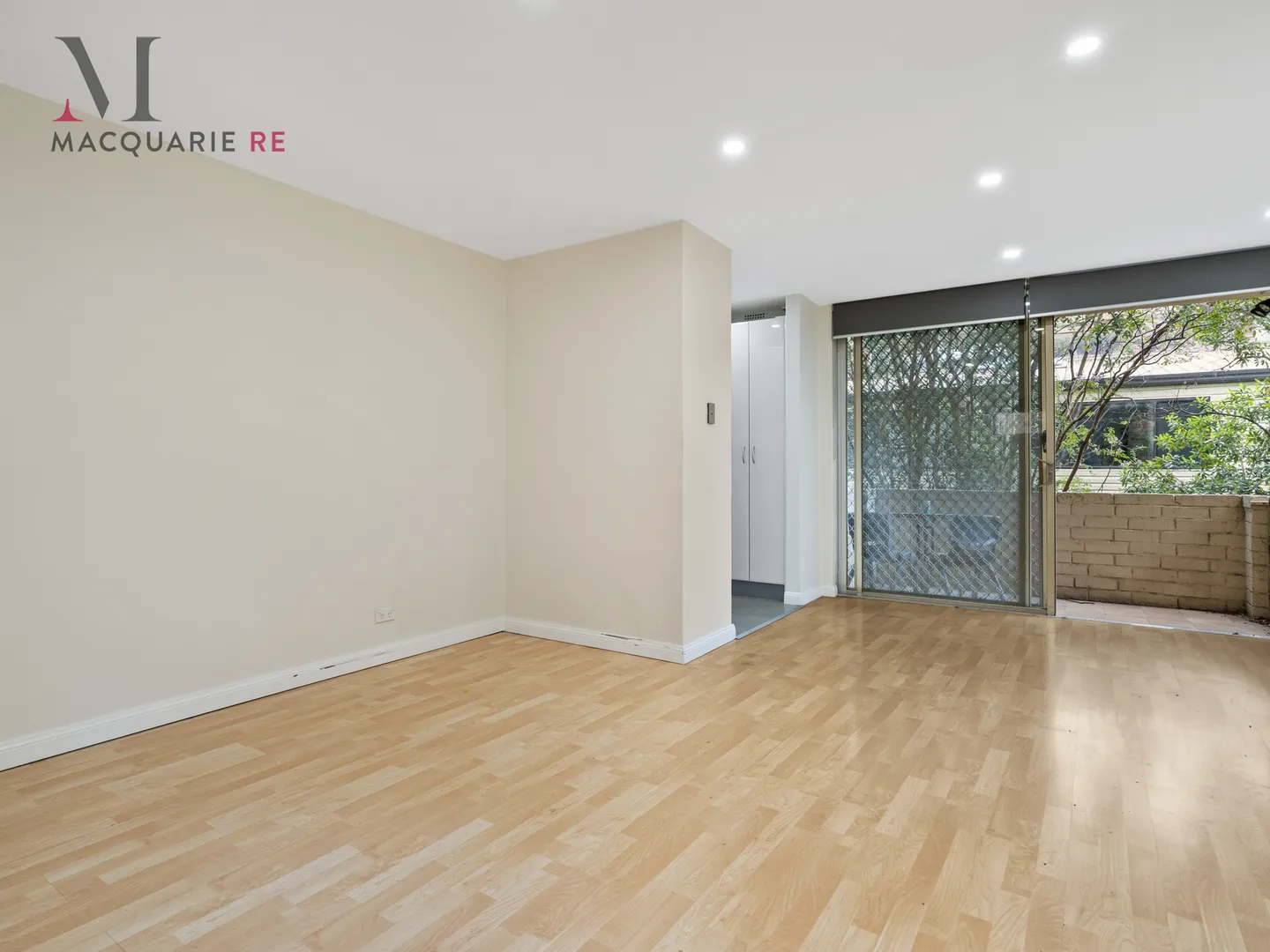 Apartment in Sydney, Warwick Farm - View 4