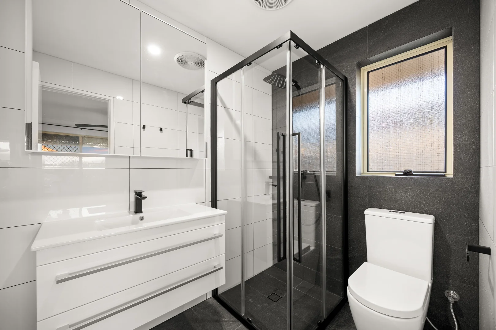 Additional image 17 of 20 Aldinga Pl, Waikiki WA 6169