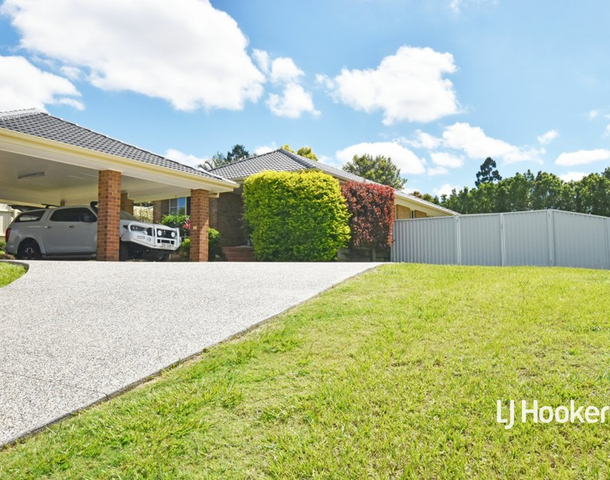 40 Washbrook Crescent, Petrie QLD 4502