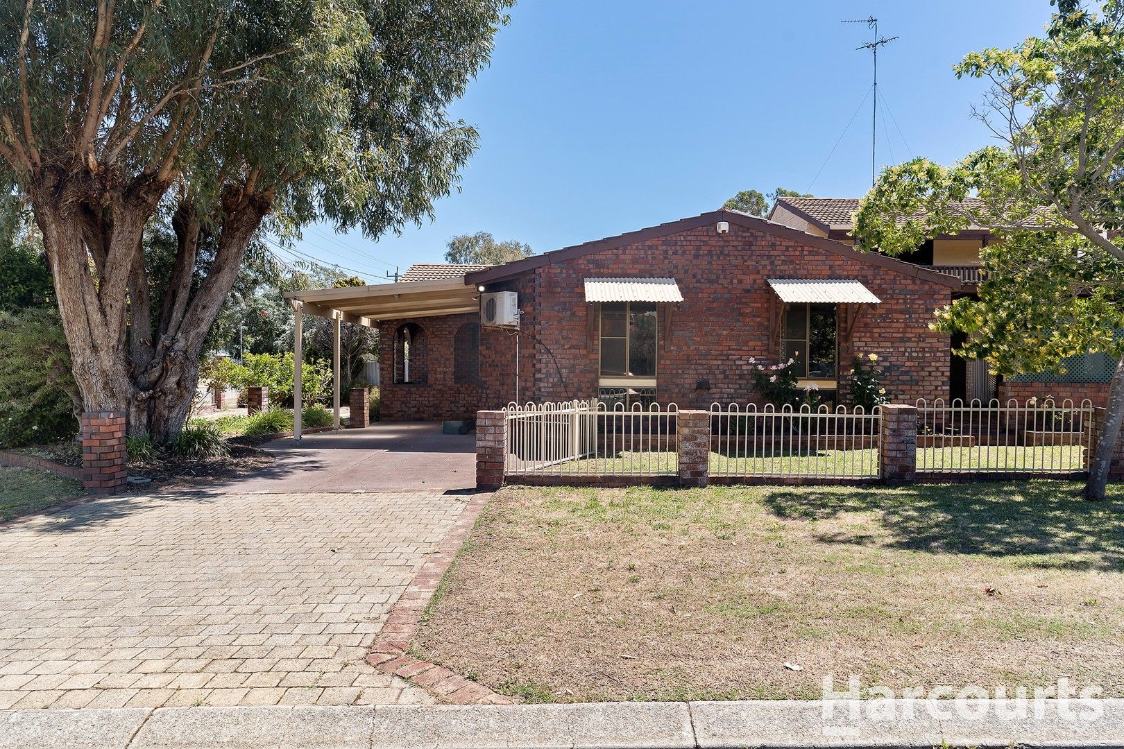 5 bedrooms House in 27 Linville Street FALCON WA, 6210