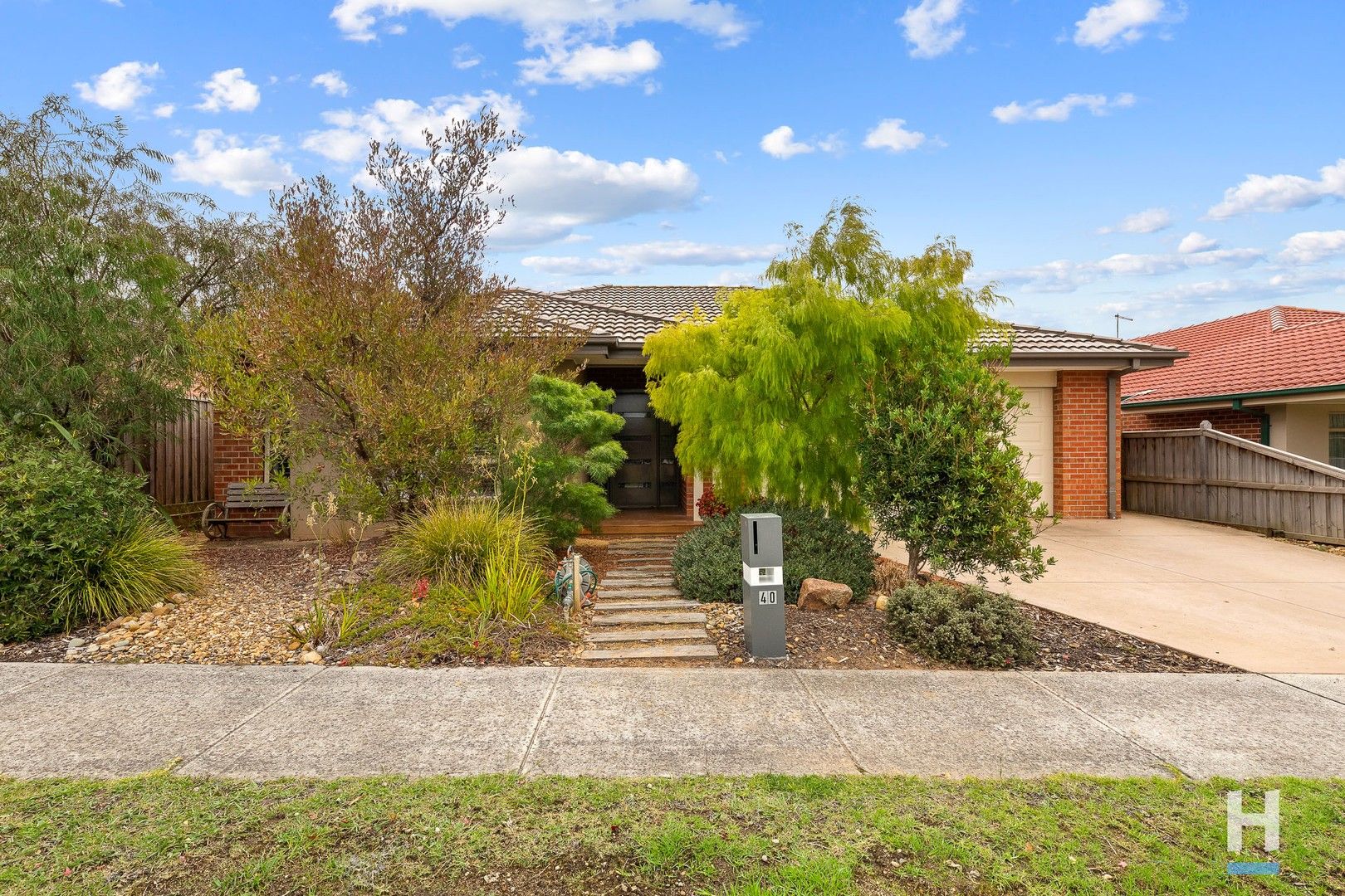 4 bedrooms House in 40 Tamara Circuit LANGWARRIN VIC, 3910