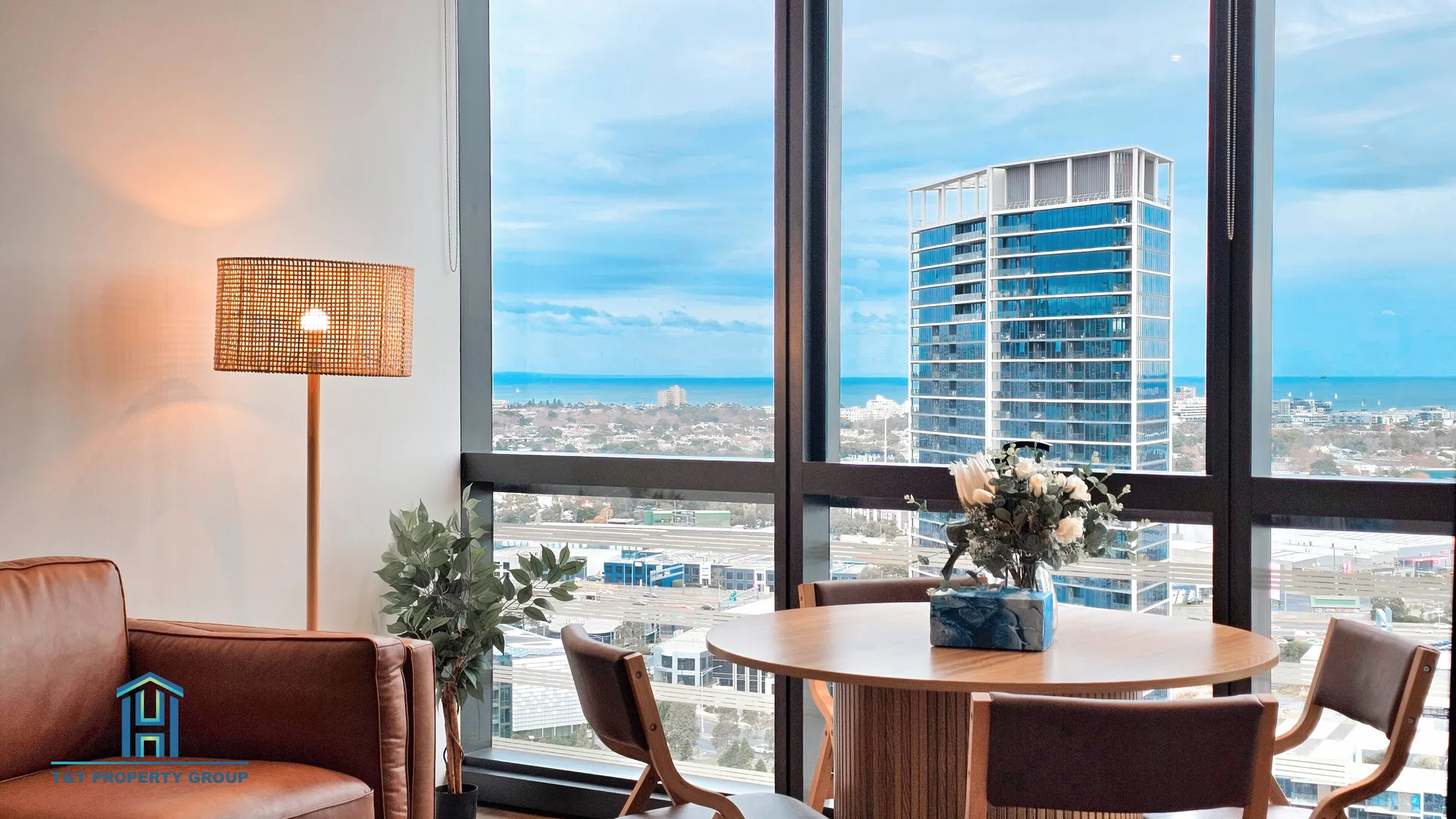 Apartment in Docklands - View 4