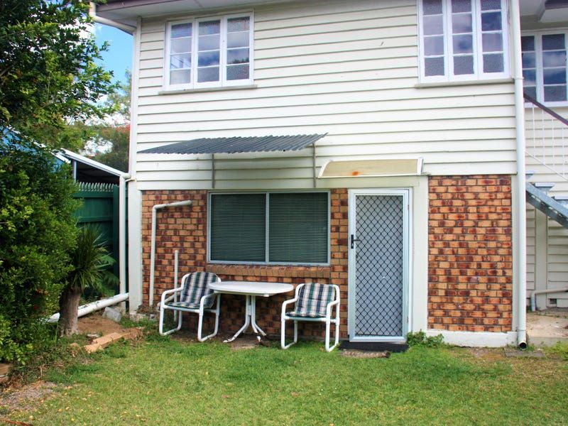 Apartment / Unit / Flat in 164B Birdwood Road, HOLLAND PARK WEST QLD, 4121