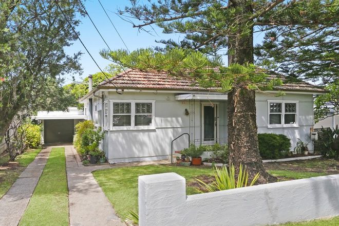 Picture of 32 Curtis Avenue, TAREN POINT NSW 2229