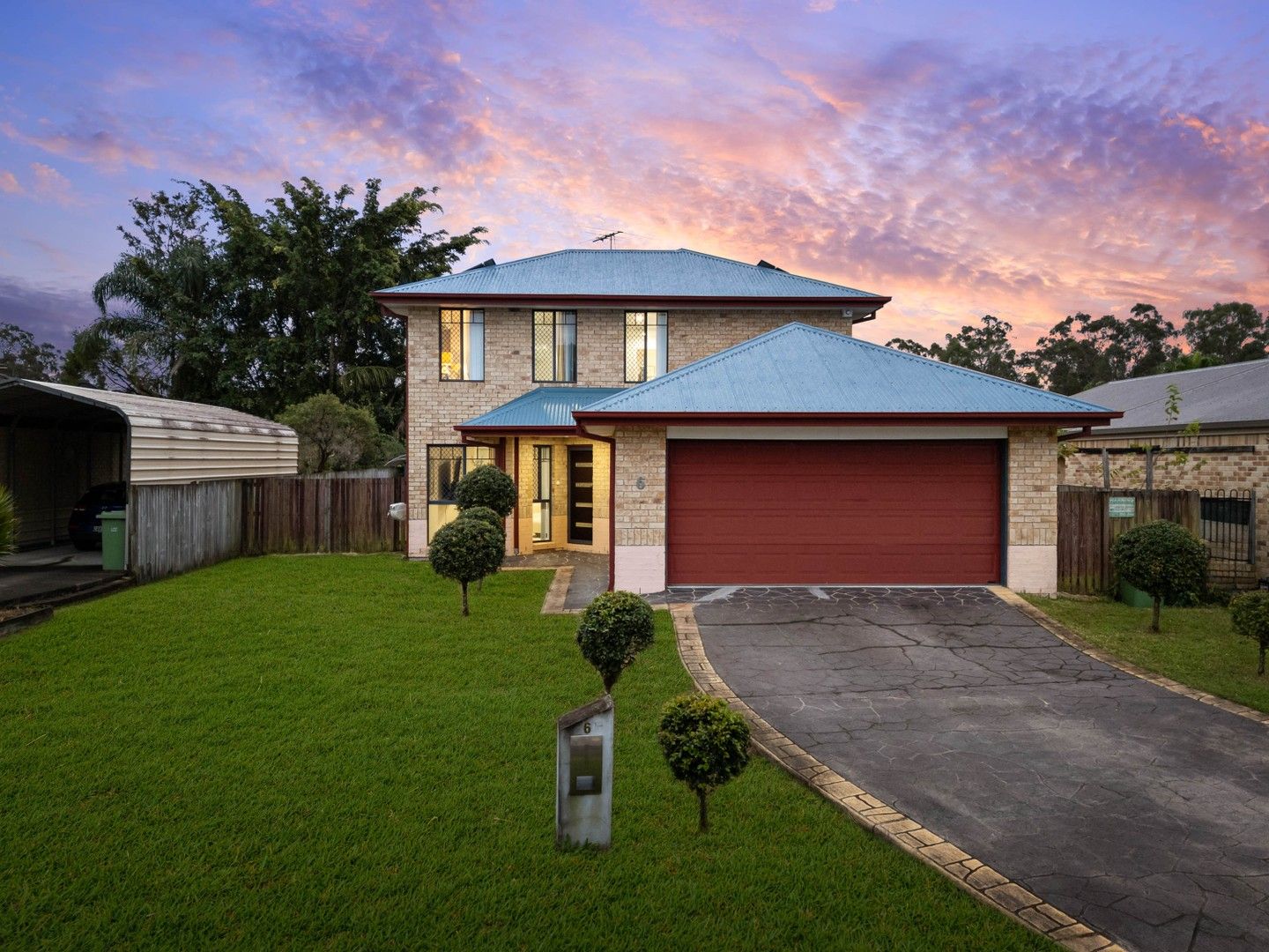 4 bedrooms House in 6 Lake Cooloola Court LOGAN RESERVE QLD, 4133