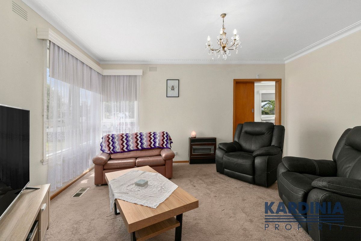 124 Isabella Street, Geelong West VIC 3218, Image 2