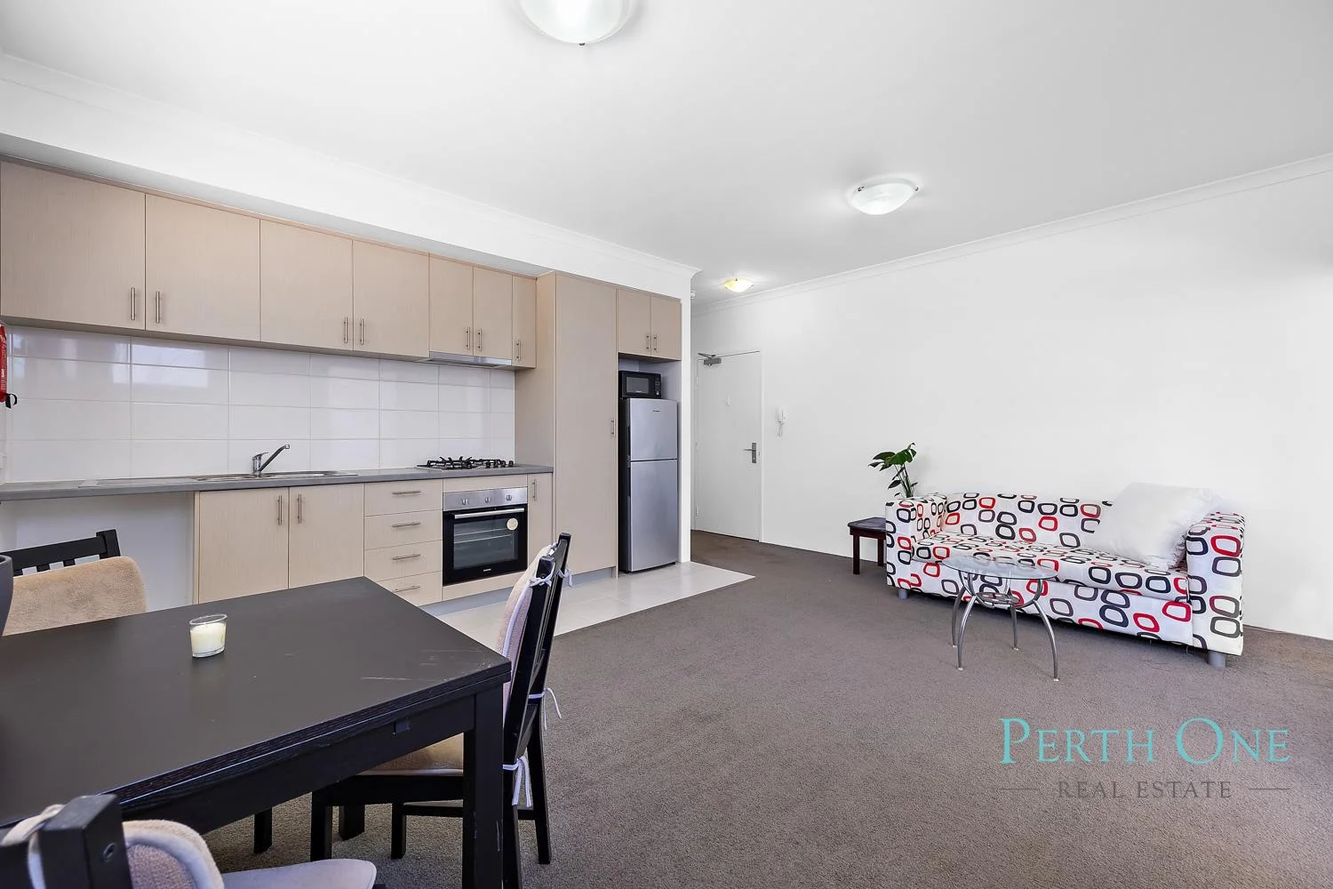 Additional image 6 of 6/11 Debenham Street, Thornlie WA 6108