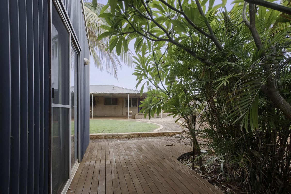 4 Wilkie Crescent, Dampier WA 6713, Image 1