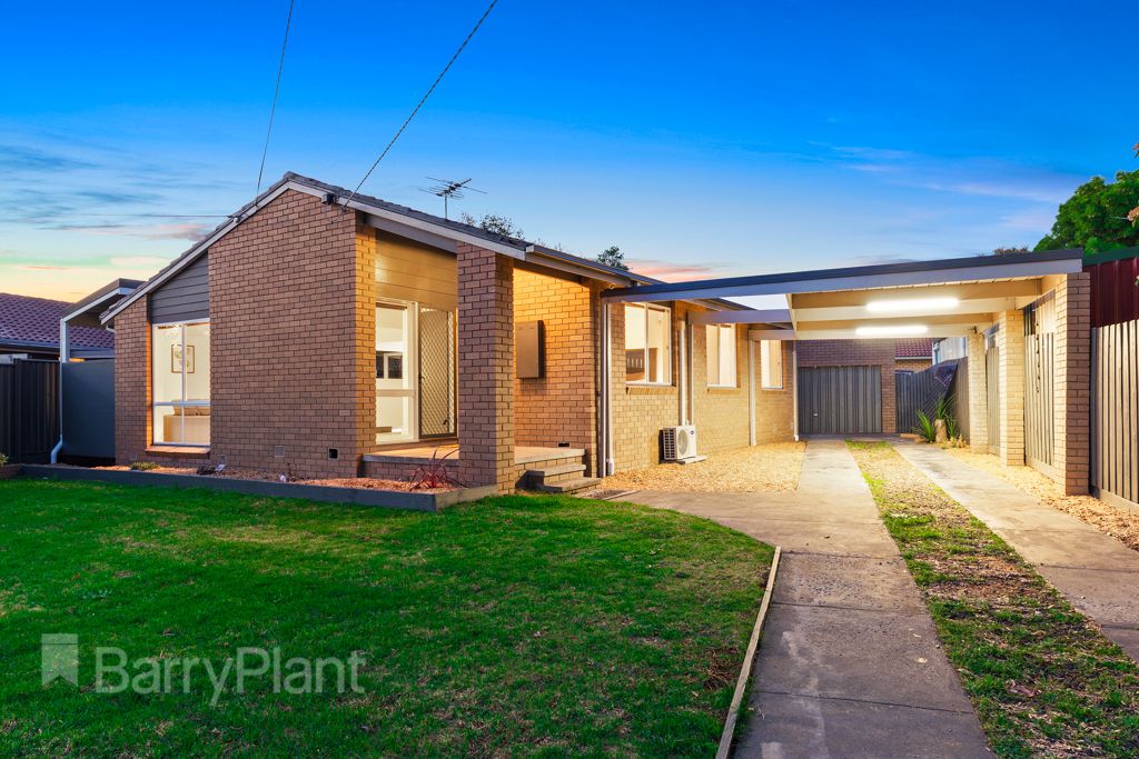 7 Leavesdon Avenue, Kealba VIC 3021, Image 1