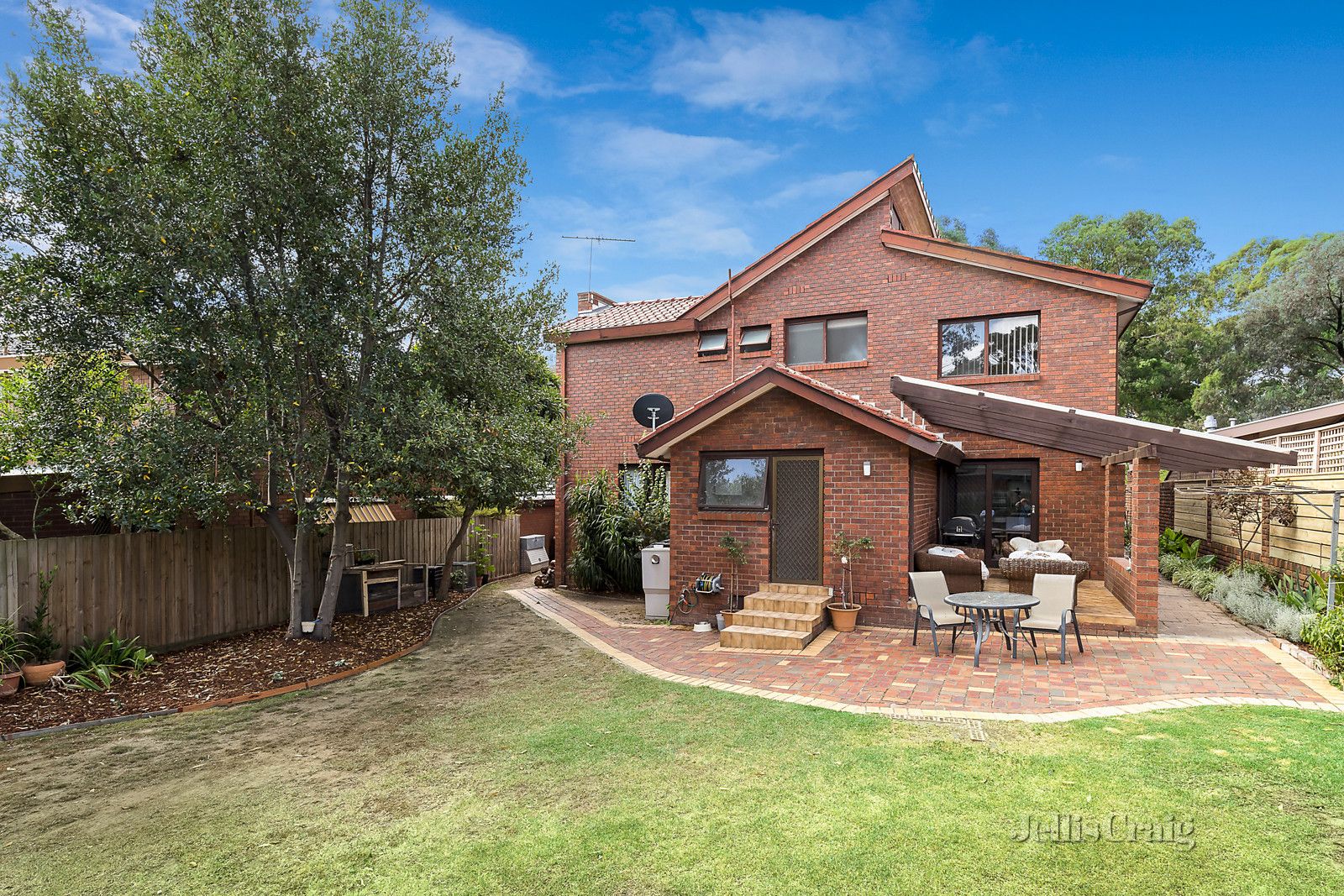 5 Thomson Drive, Rosanna VIC 3084, Image 1