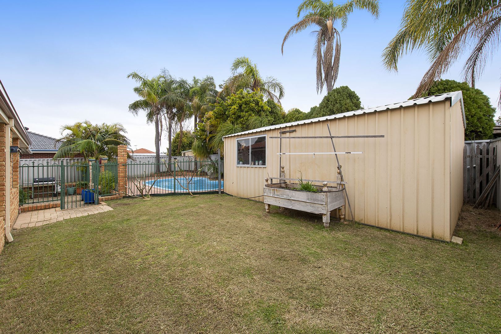 74 Woodbridge Drive, Cooloongup WA 6168, Image 2