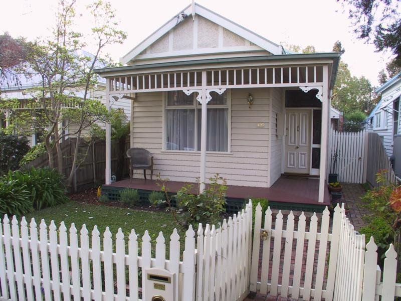 105 Warburton Road, Canterbury VIC 3126, Image 0