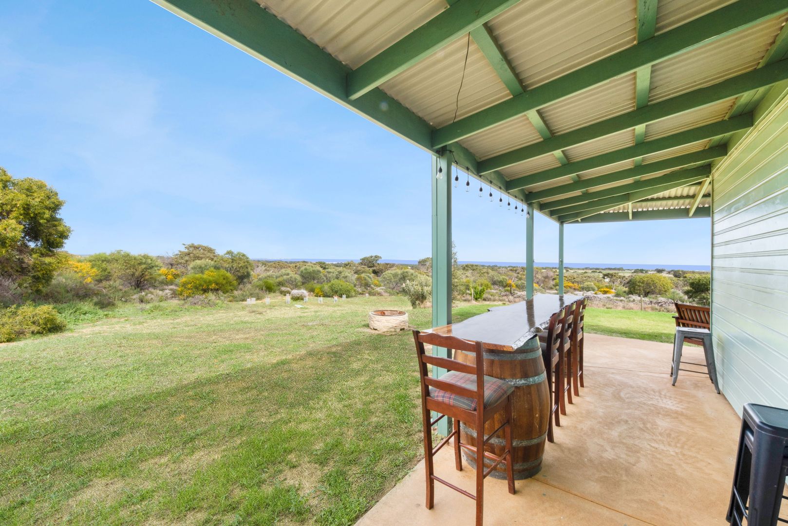 284 David Road, Waggrakine WA 6530, Image 1