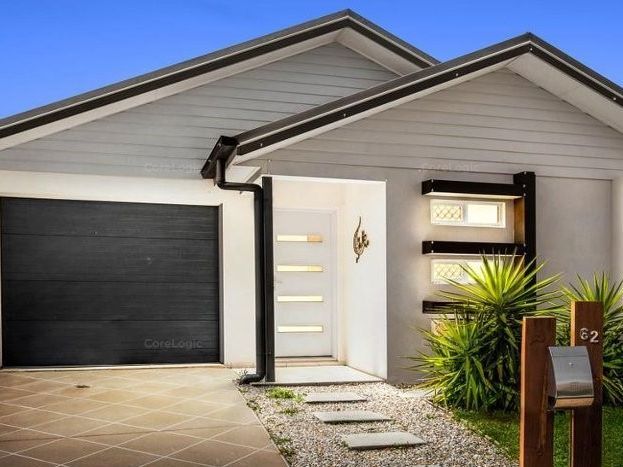 4 bedrooms House in 62 Carnarvon Avenue SPRINGFIELD LAKES QLD, 4300
