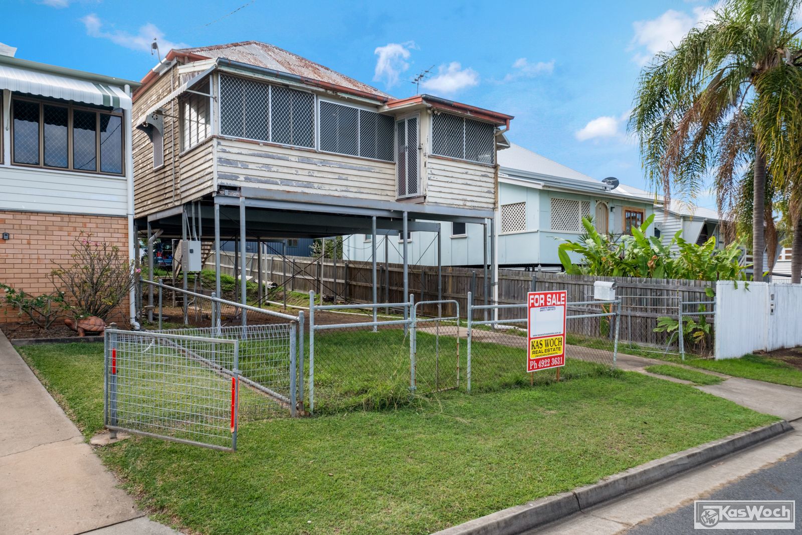 12 COUSINS STREET, The Range QLD 4700, Image 2