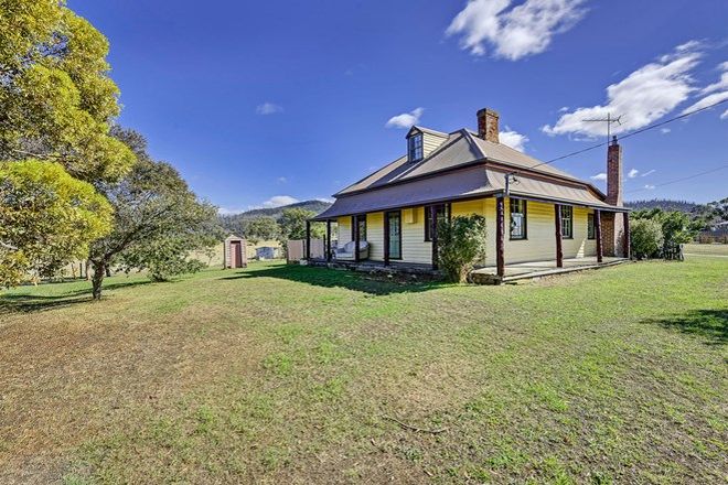 Picture of 20 Constance Street, DUNALLEY TAS 7177