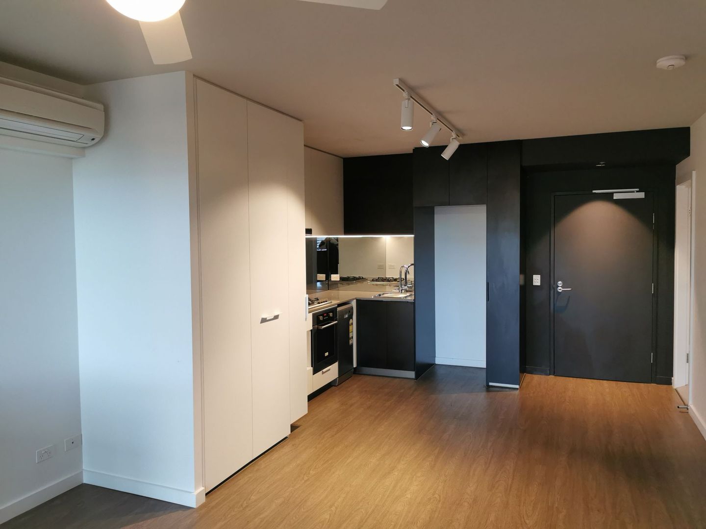 2 bedrooms Apartment / Unit / Flat in 11/11 Carriage Street BOWEN HILLS QLD, 4006