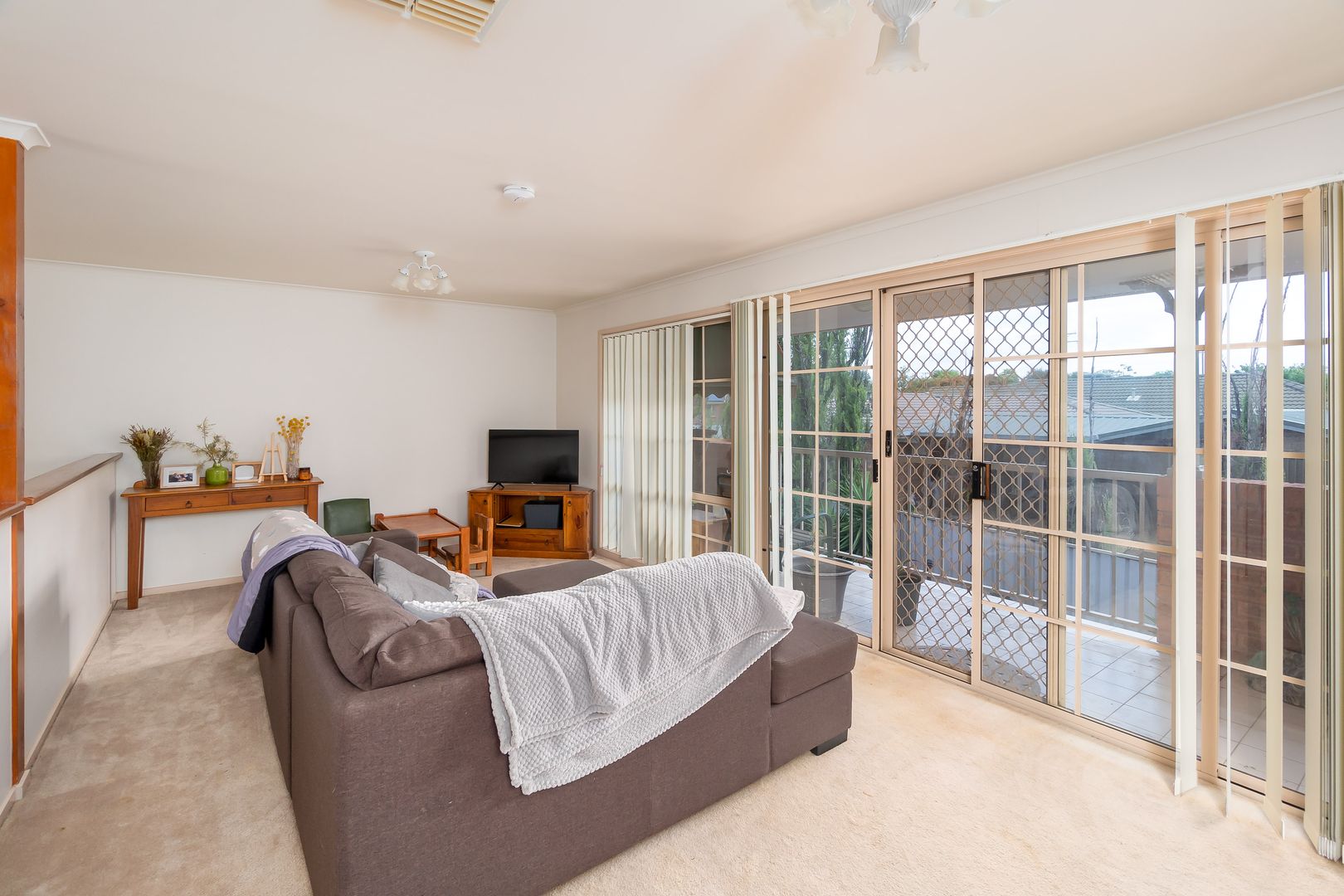1 & 2/24 Sackville Drive, Forest Hill NSW 2651, Image 2