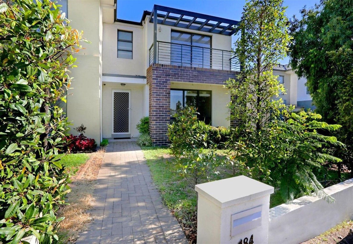 3 bedrooms House in 184 Stanhope Parkway STANHOPE GARDENS NSW, 2768