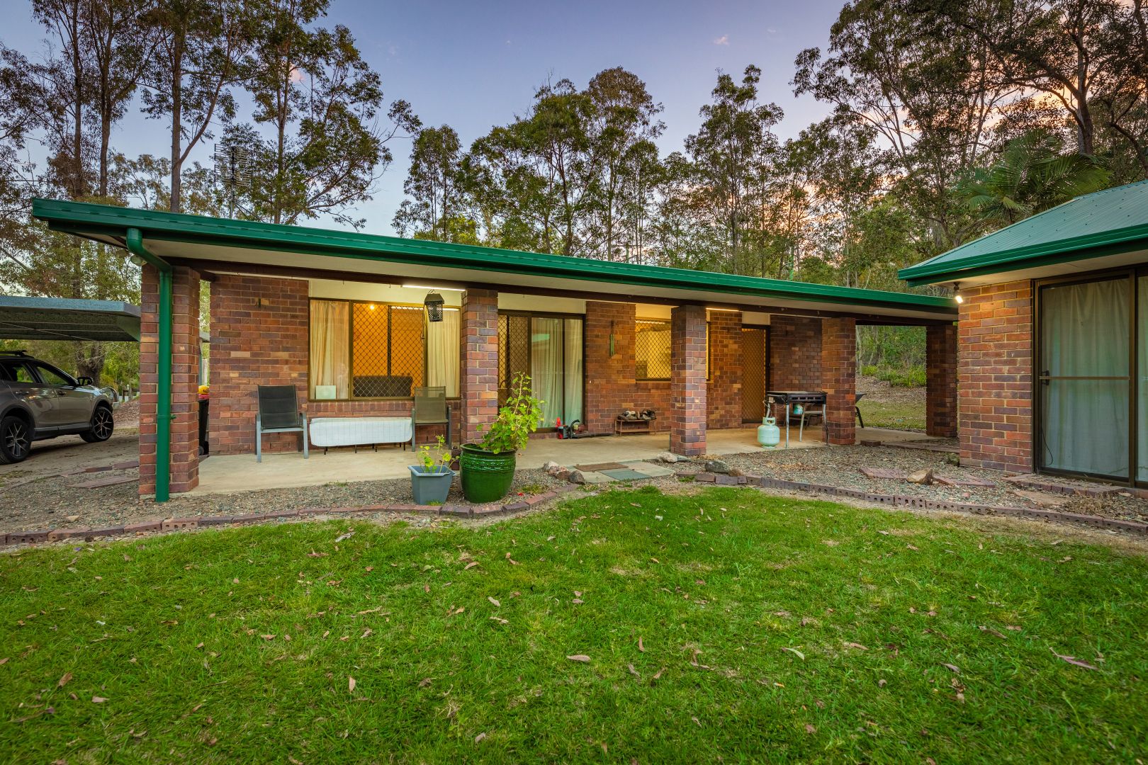 322 Coonowrin Road, Glass House Mountains QLD 4518