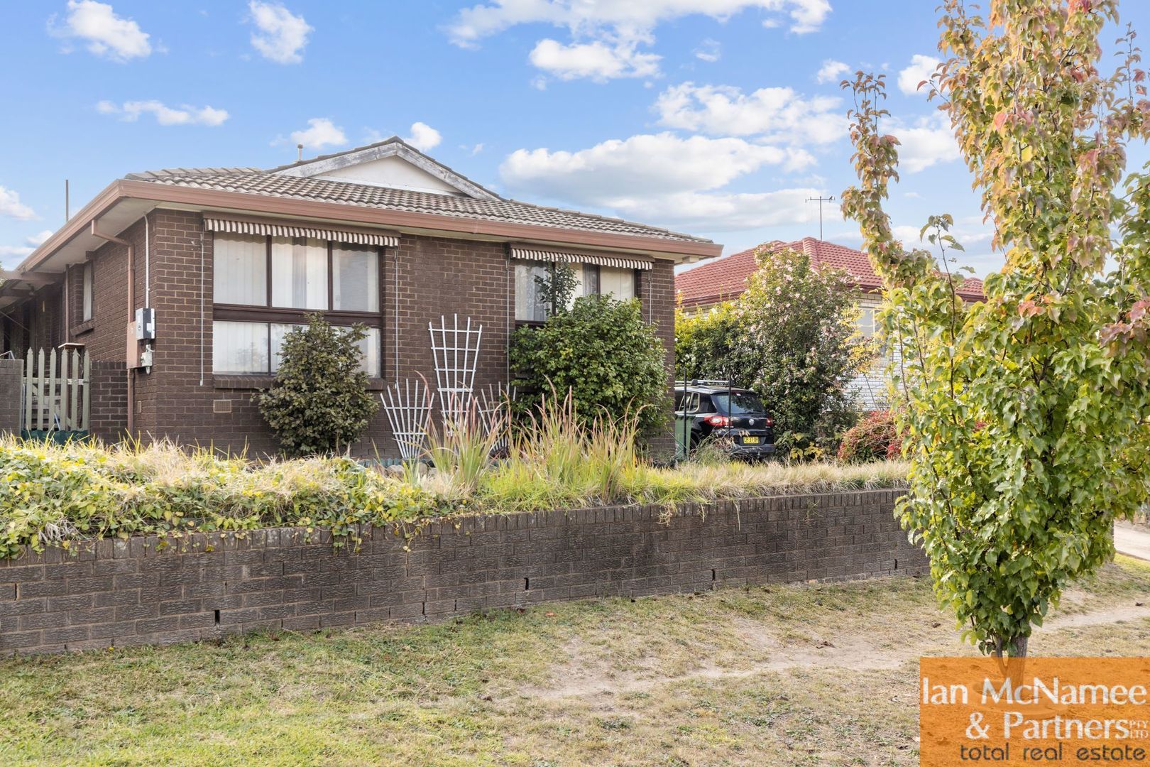 11 Waratah Street, Karabar NSW 2620, Image 2