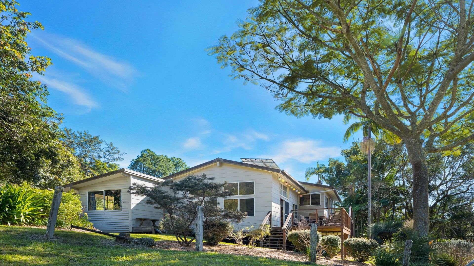 6 bedrooms House in 237 Mount Burrell Road MOUNT BURRELL NSW, 2484