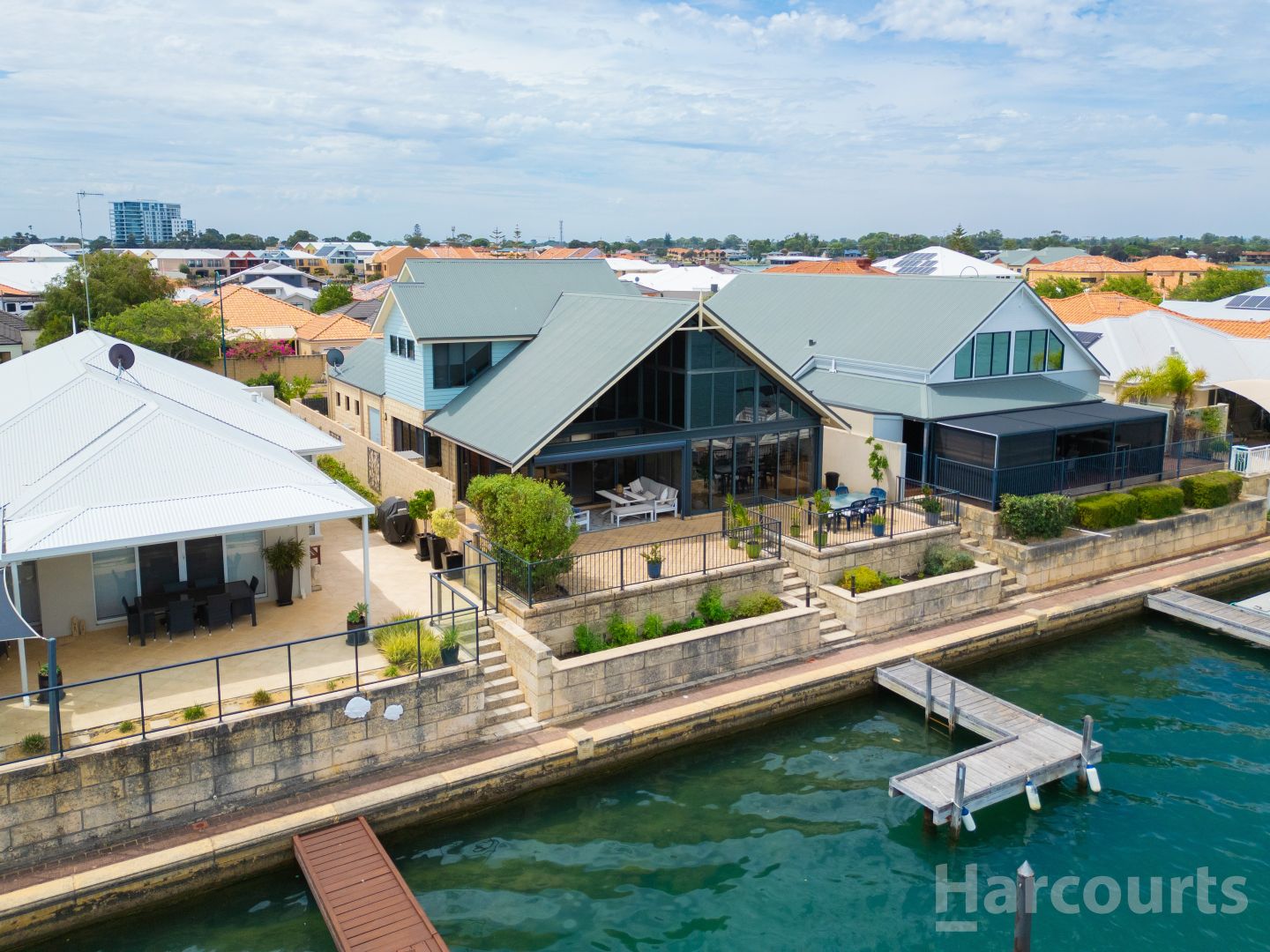 10 Bermuda Place, Halls Head WA 6210 | Domain