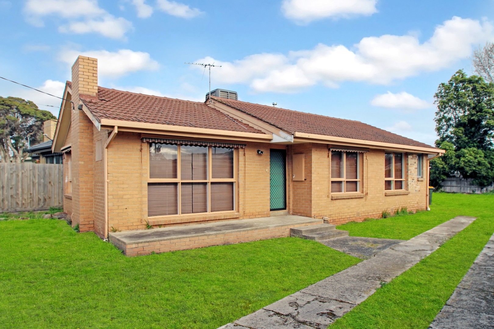 65 Queen Street, Frankston VIC 3199 House For Rent 510 Domain
