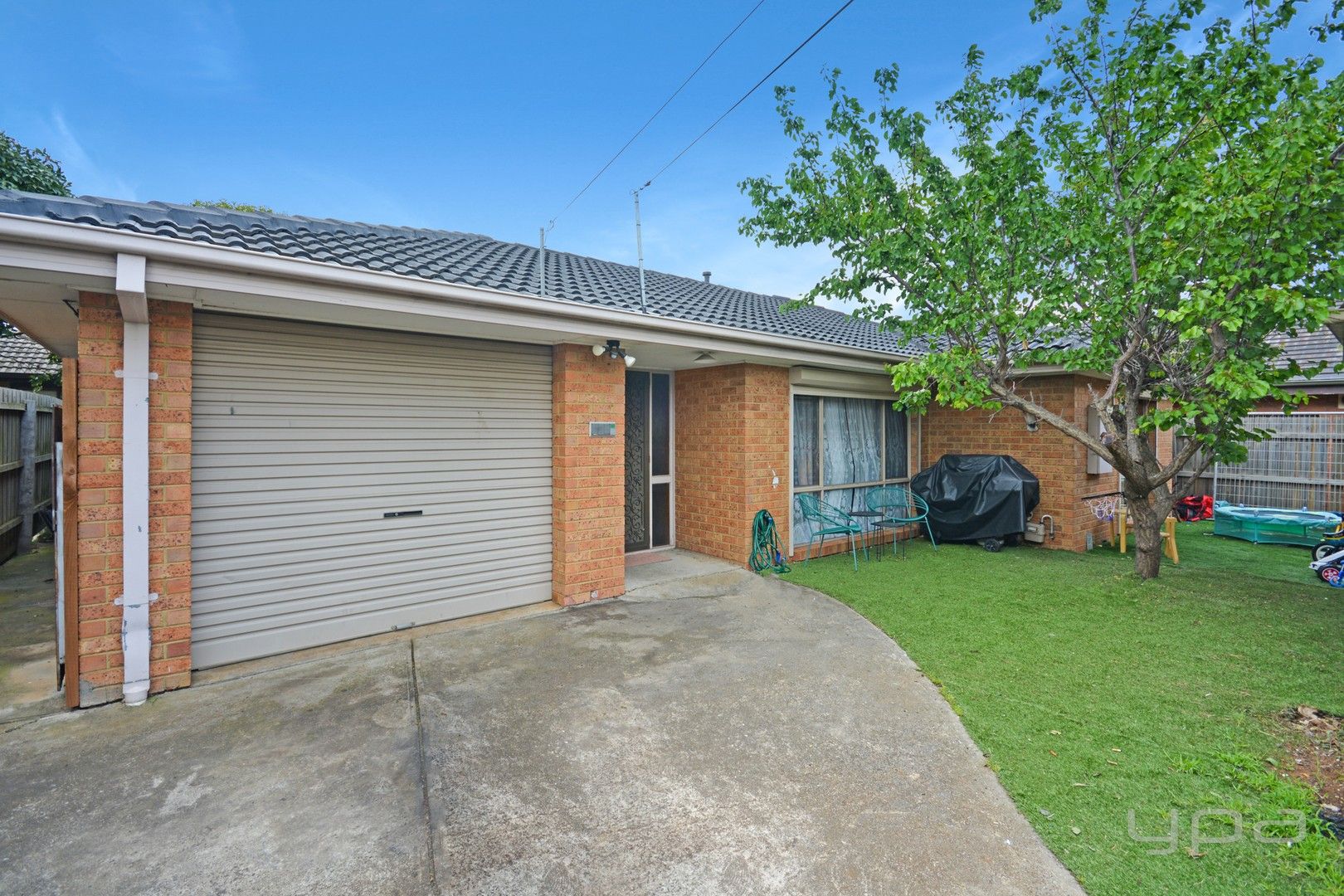 2 bedrooms Apartment / Unit / Flat in 2/106 Derrimut Road HOPPERS CROSSING VIC, 3029