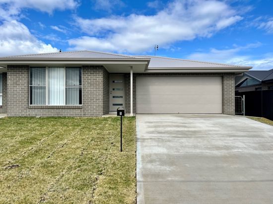 4 bedrooms House in 5 Fairymartin Lane TAMWORTH NSW, 2340