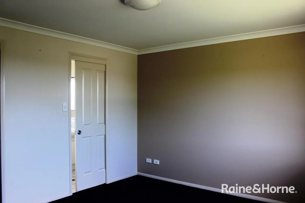 Additional image 12 of 25 Banksia Drive, Kingaroy QLD 4610