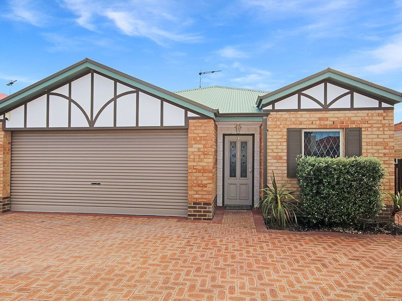 3 bedrooms Villa in 10/93 Cook Avenue HILLARYS WA, 6025