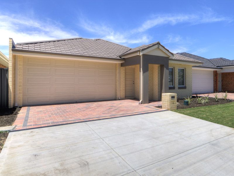 4A Woodloes Street, Cannington WA 6107, Image 0