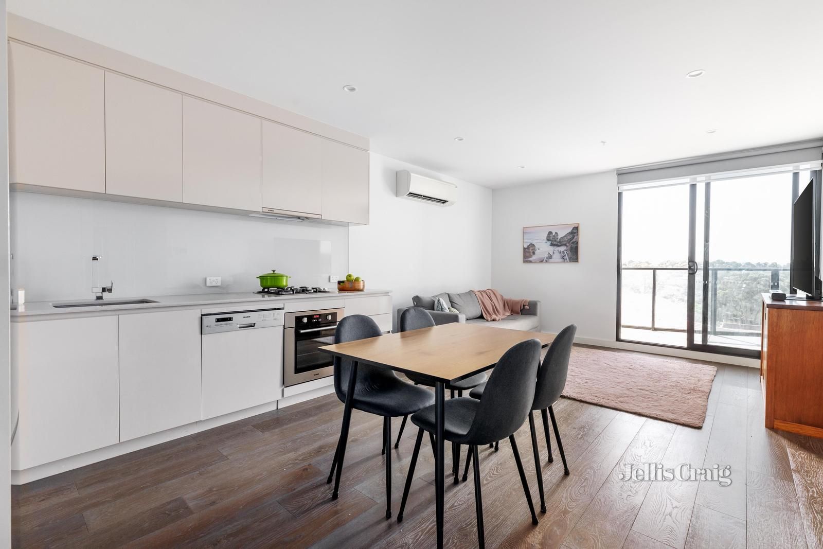 209/2533 Grimshaw Street, Greensborough VIC 3088 Domain