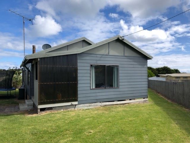 7 Curtain Ave, Currie TAS 7256, Image 0