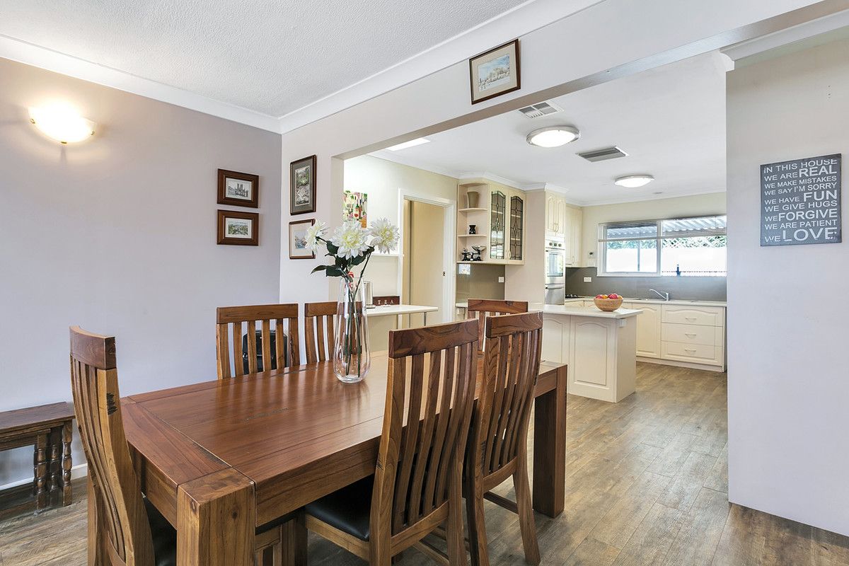 17 Deakin Avenue, Hope Valley SA 5090, Image 1