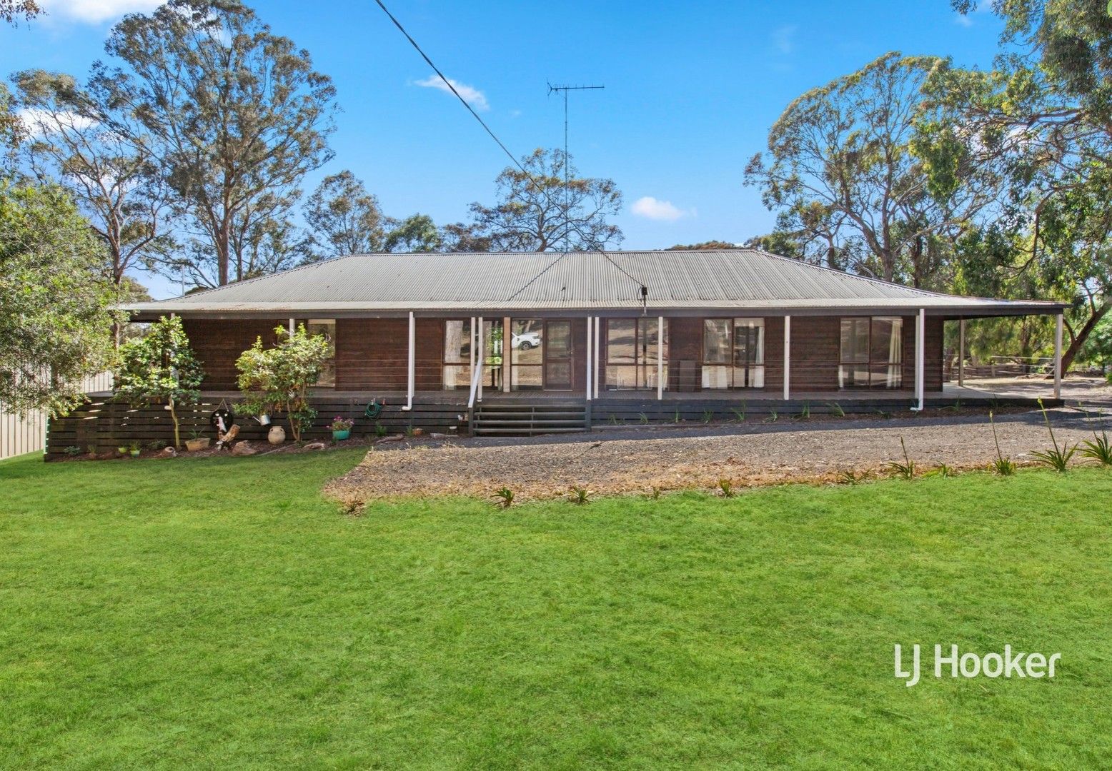 13-15 Duffy Street, Kilmore East VIC 3764, Image 0