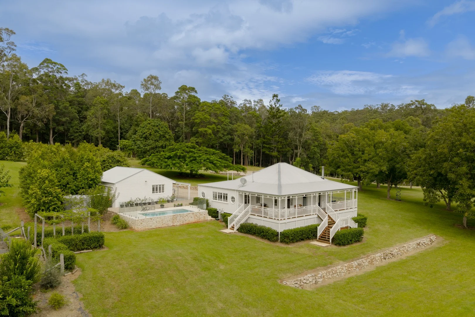 945 Neusa Vale Road, Kin Kin QLD 4571