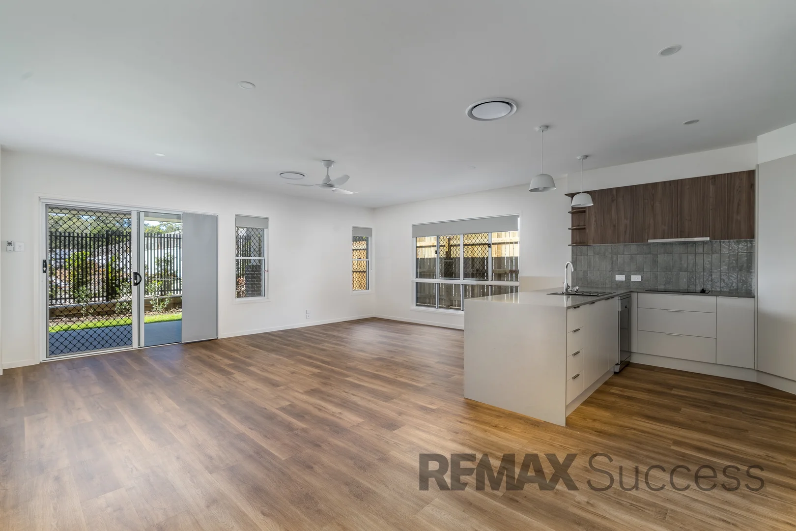 Additional image 2 of 6/535-539 South Street, Glenvale QLD 4350