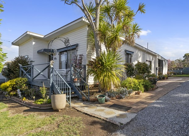 4 River Street, Swansea TAS 7190