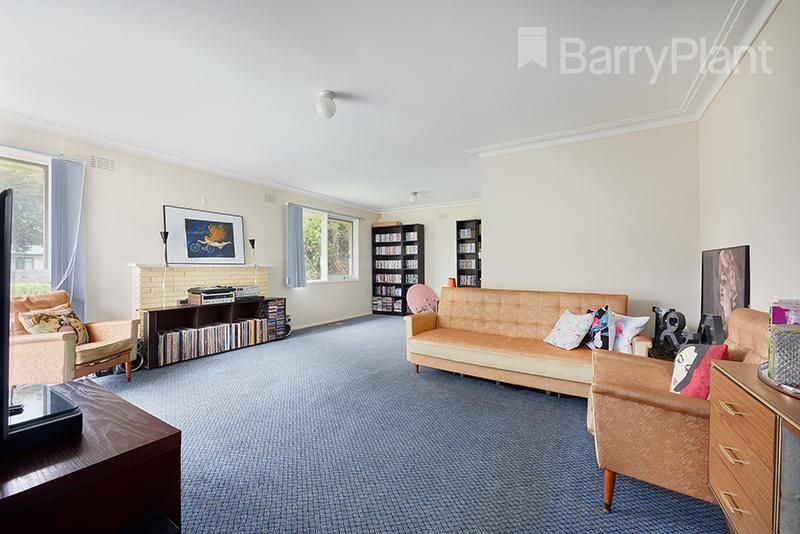 35 Lee Avenue, Springvale VIC 3171, Image 2