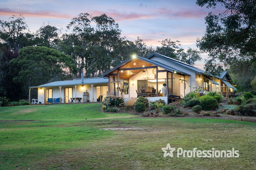 26 Bridgewater Close, Quindalup WA 6281, Image 0