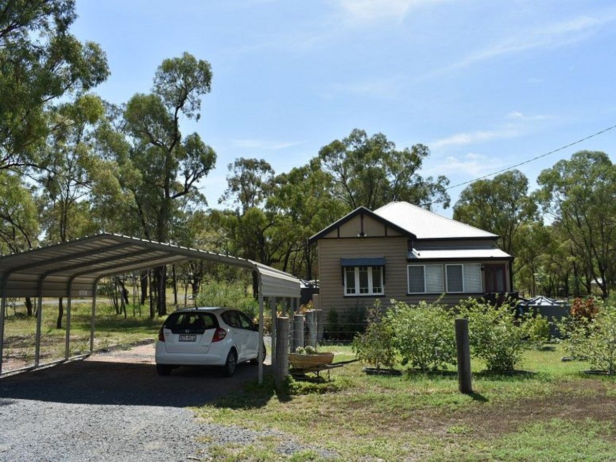 20 Earl Street, Stanwell QLD 4702 Domain