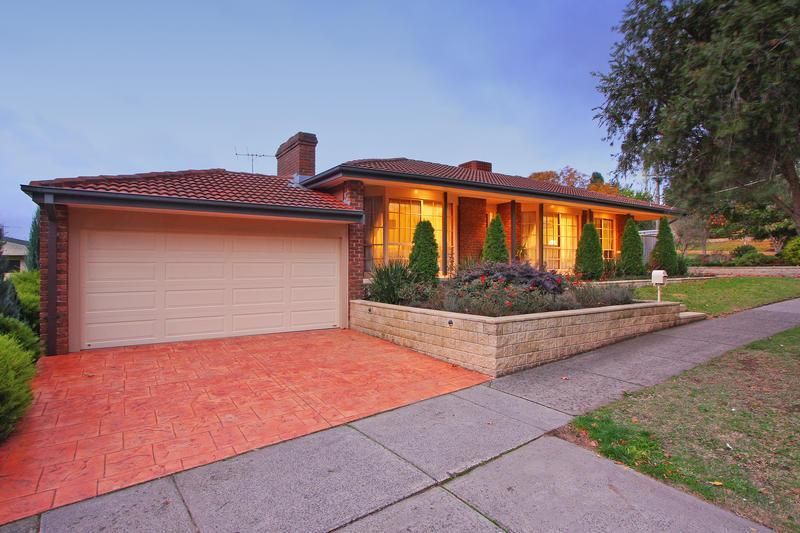 1 Mulgrave Way, Croydon North Property History & Address Research