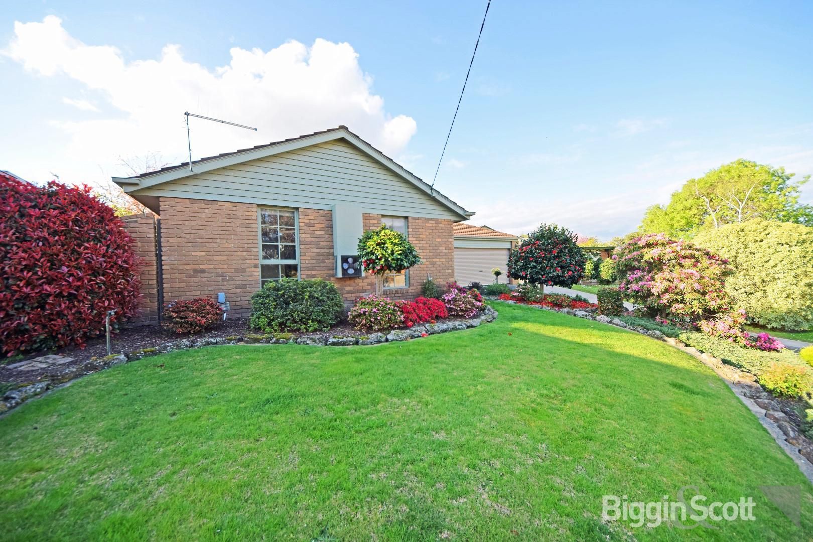 135 Weeden Drive, Vermont South VIC 3133, Image 0