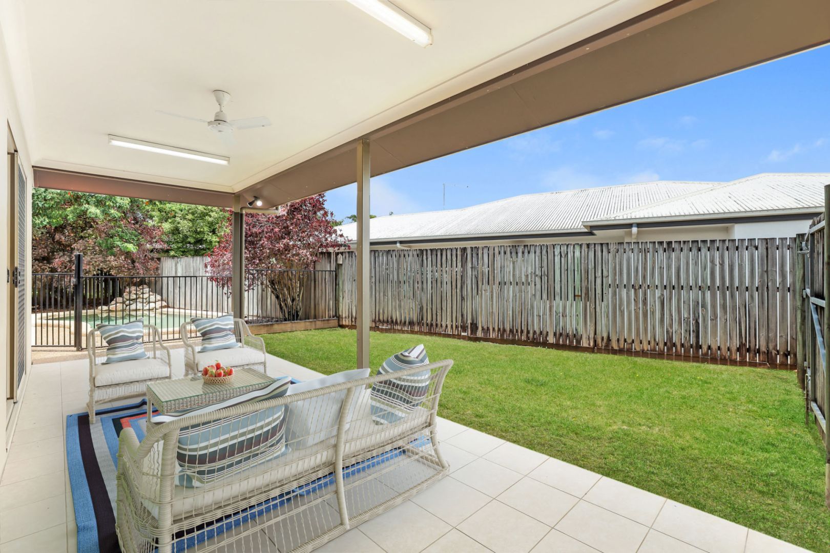 22 Charnley Avenue, Bentley Park QLD 4869, Image 2