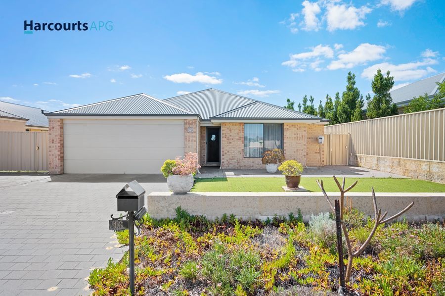 16 Hazelgrove Crescent, Millbridge WA 6232, Image 0