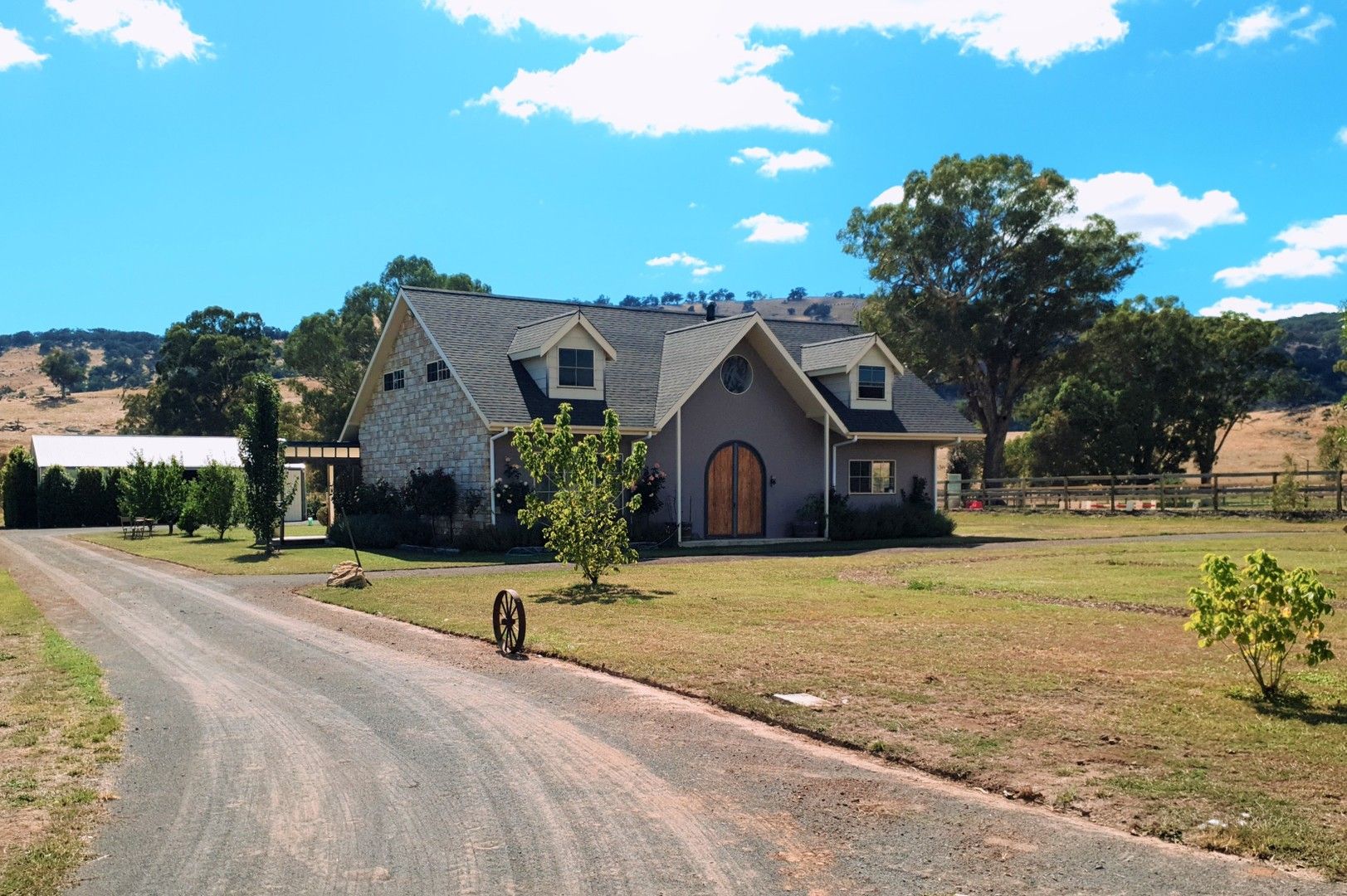 4 bedrooms Acreage / Semi-Rural in 646 Sheans Creek Road EUROA VIC, 3666