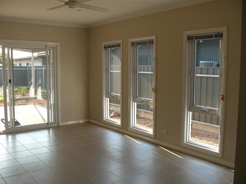 14 Sandpiper Turn, Karratha WA 6714, Image 2